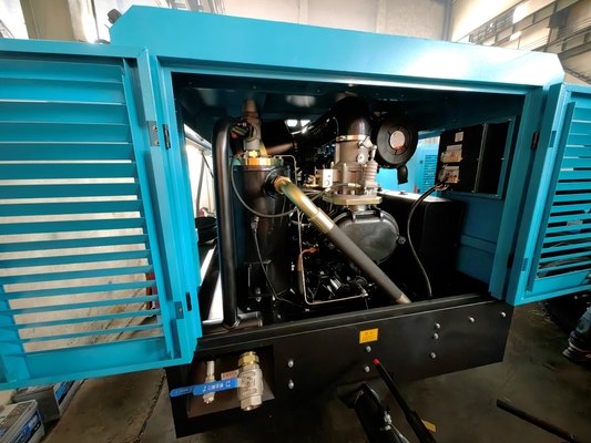 Cummins 210-260HP Ντίζελ βίδα συμπιεστή Αέρα / ψύξη νερού CE / ISO9001 πιστοποιημένο